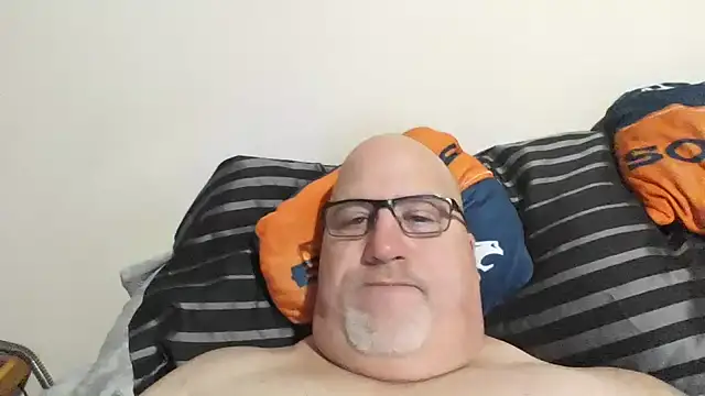 Bigbear0563 online show from February 4, 4:29 pm