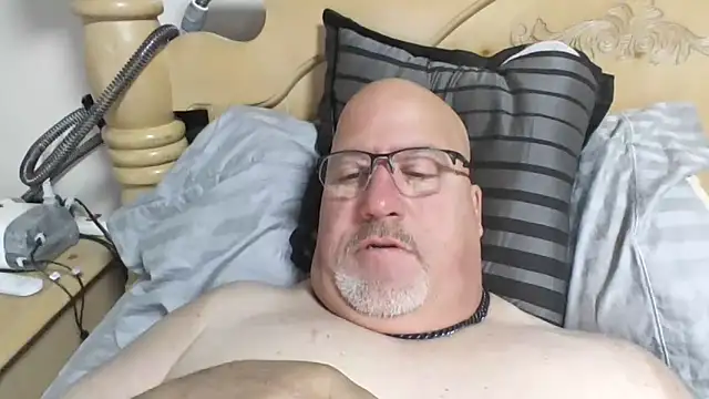 Bigbear0563 online show from November 6, 3:46 pm