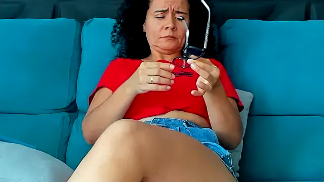 Sami Hotie1 online show from April 14, 7:42 pm