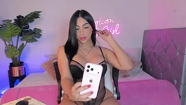 Korina Saenz01 online show from March 20, 9:41 pm