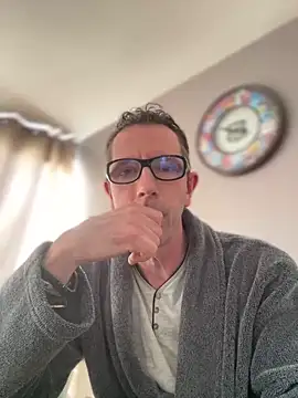 Snapshot of Exhibsexe chatting on February 28, 2:51 pm Exhibsexe online show from February 28, 2:51 pm