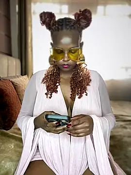 Snapshot of Sexy_panda69 chatting on January 8, 12:18 pm Sexy panda69 online show from January 8, 12:18 pm