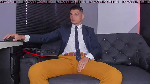 massimo g online show from November 25, 2:28 pm