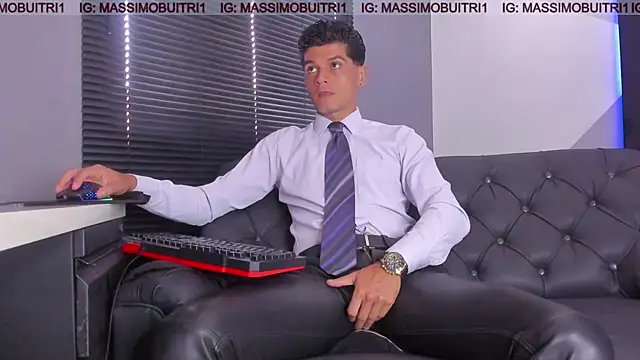 massimo g online show from June 26, 2:21 pm