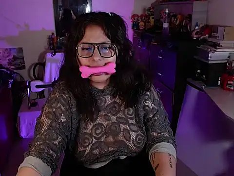  lilith heavy online show from November 21, 7:56 pm