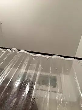 Snapshot of africandickxxl chatting on October 24, 11:17 am africandickxxl online show from October 24, 11:17 am