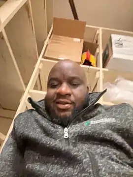 Snapshot of africandickxxl chatting on December 3, 5:22 pm africandickxxl online show from December 3, 5:22 pm