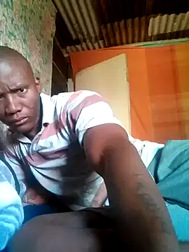 Snapshot of zayona1 chatting on January 19, 6:39 am zayona1 online show from January 19, 6:39 am