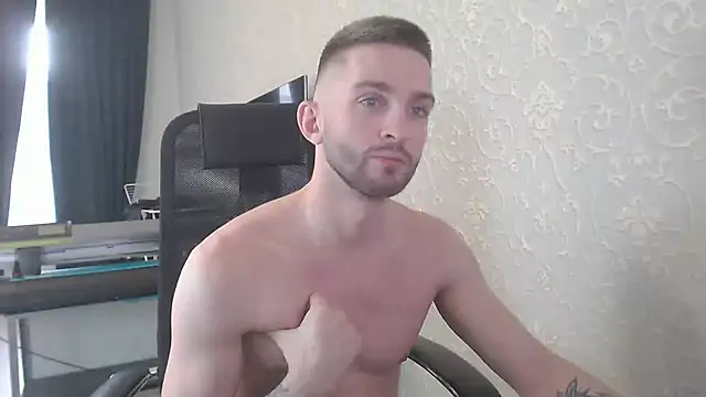 Snapshot of Marselle_Laker chatting on February 5, 9:36 am Marselle Laker online show from February 5, 9:36 am