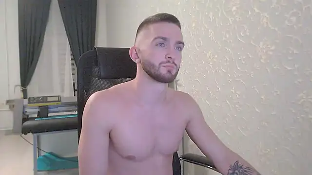 Snapshot of Marselle_Laker chatting on March 1, 11:47 pm Marselle Laker online show from March 1, 11:47 pm