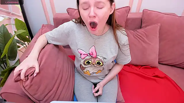 Snapshot of JannaVerdi_ chatting on February 7, 1:01 pm JannaVerdi online show from February 7, 1:01 pm