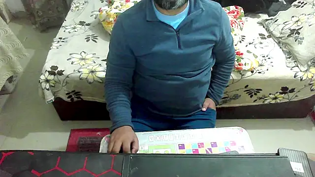 Snapshot of rentarob chatting on January 11, 3:50 pm rentarob online show from January 11, 3:50 pm