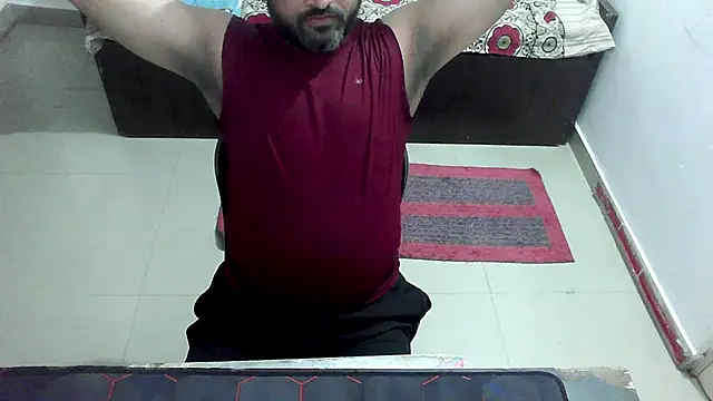 Snapshot of rentarob chatting on March 9, 5:17 pm rentarob online show from March 9, 5:17 pm