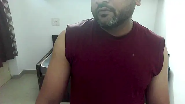 Snapshot of rentarob chatting on April 1, 1:50 am rentarob online show from April 1, 1:50 am