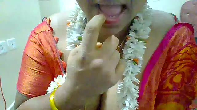 archanatelugu9 online show from October 19, 8:31 pm