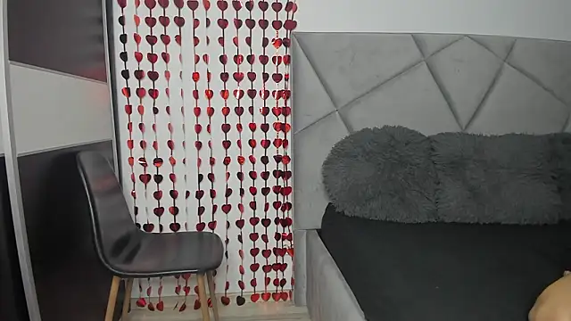 BlueEyesLexy online show from February 6, 7:34 am