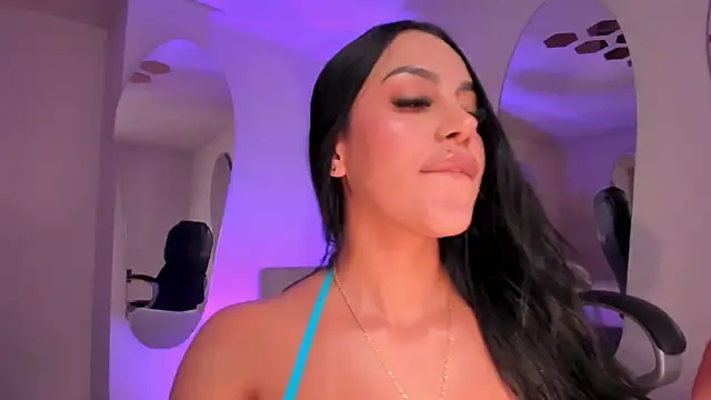 MileyCruz  online show from March 15, 7:09 am