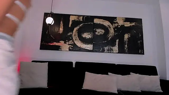 DannaCruz online show from March 7, 10:32 pm