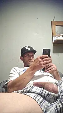 daddytim0 online show from February 13, 7:04 am