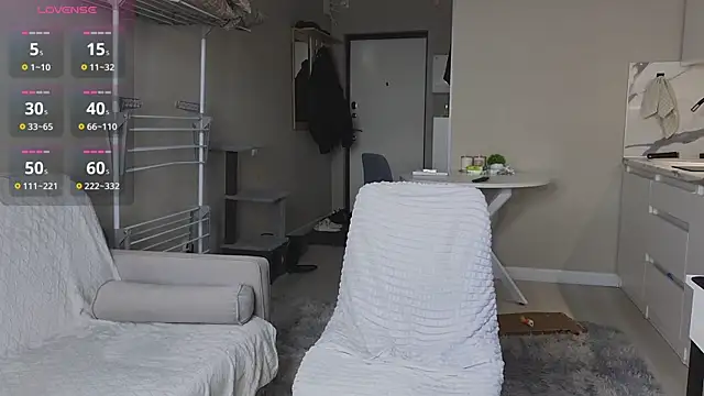 more  than  love online show from April 12, 9:14 am