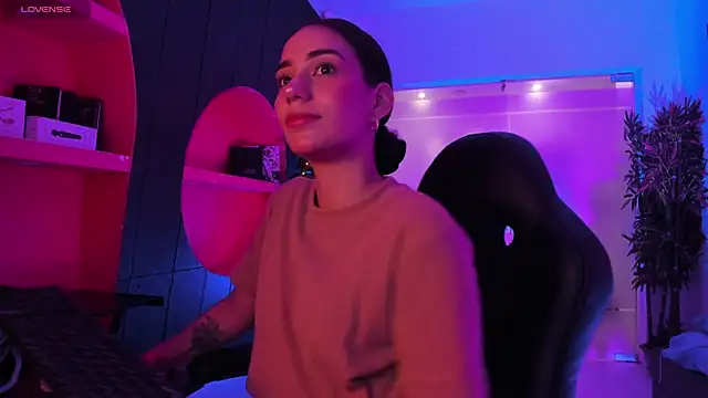 LucianaCarter online show from October 25, 3:36 am