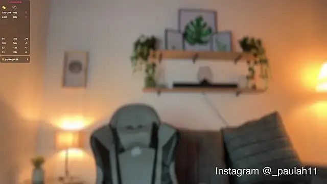 Paulah x online show from November 14, 8:40 pm