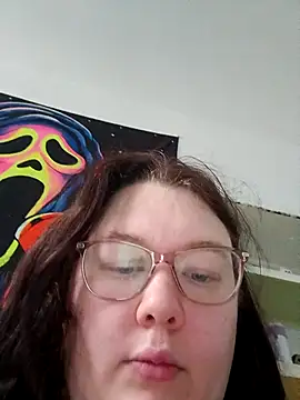 Snapshot of Sexycurvyemilyy chatting on February 3, 1:49 pm Sexycurvyemilyy online show from February 3, 1:49 pm