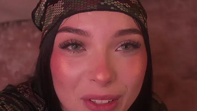 Victoria Watsson online show from October 9, 2:26 pm