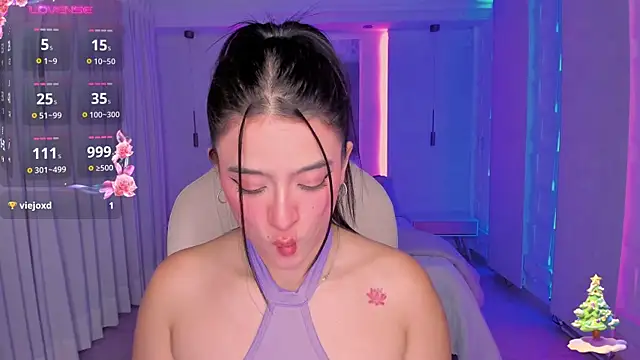 nathalie rivers online show from January 8, 3:40 am