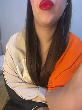 Mayacrayzi online show from February 10, 5:52 pm