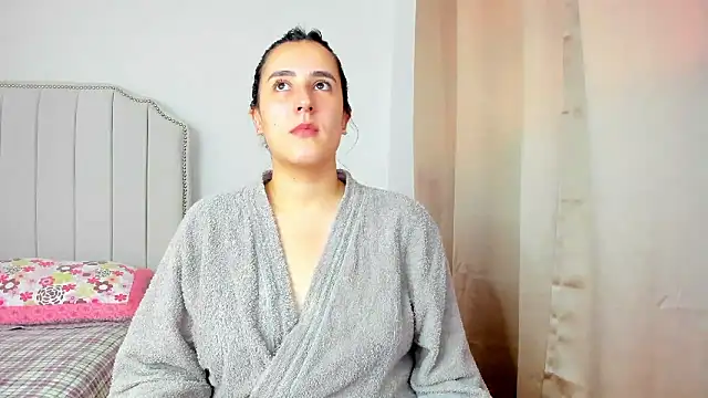 Hanna86 online show from January 10, 3:58 pm