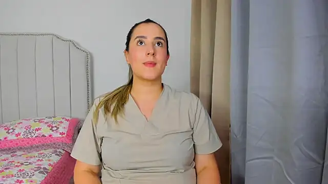 Hanna86 online show from April 8, 1:05 am