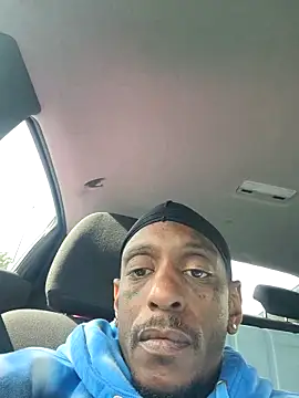 Annonymous607 online show from December 18, 8:15 pm