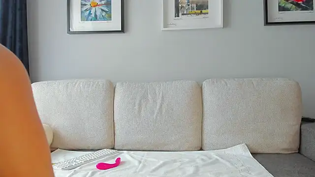 bellahot77 online show from February 16, 10:21 am