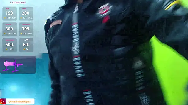 Snapshot of _liam_harpers_ chatting on January 12, 3:03 pm liam harpers online show from January 12, 3:03 pm