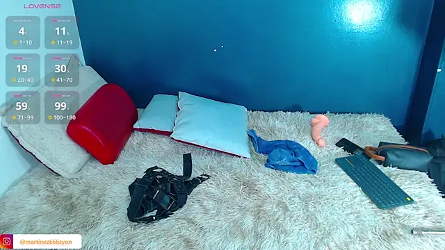 Snapshot of _liam_harpers_ chatting on February 19, 2:34 pm liam harpers online show from February 19, 2:34 pm