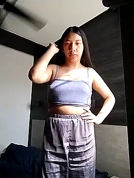 Umaru uwu online show from April 26, 3:42 pm