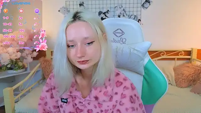 Katia Kim online show from March 29, 5:29 am