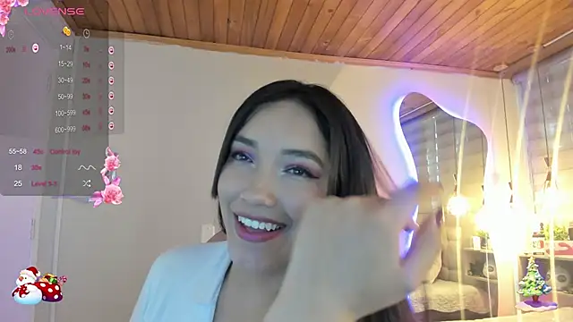 cristal  hot 1 online show from December 2, 5:08 pm