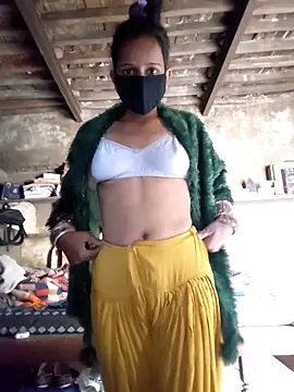 Snapshot of Fullyloadedvid chatting on December 5, 5:49 am Fullyloadedvid online show from December 5, 5:49 am