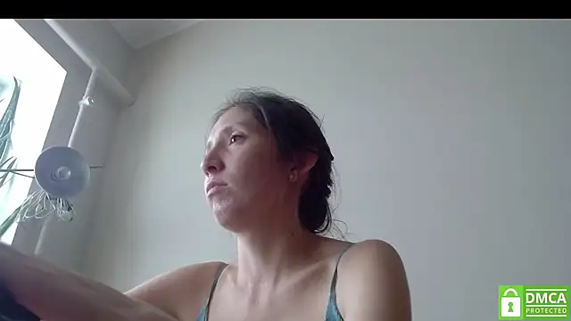 Sophi Cute online show from September 10, 1:00 pm