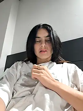 Sam Sara online show from February 16, 11:59 pm