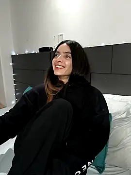 Sam Sara online show from March 14, 10:05 pm