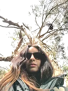 Sam Sara online show from March 19, 2:35 pm