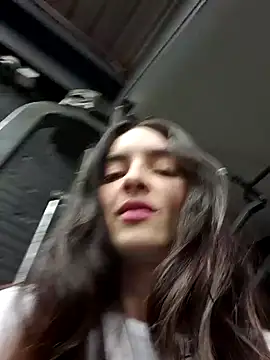 Snapshot of Sam_Sara chatting on January 16, 5:06 pm Sam Sara online show from January 16, 5:06 pm