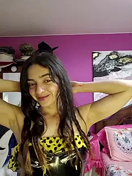 Snapshot of Sam_Sara chatting on February 2, 3:27 am Sam Sara online show from February 2, 3:27 am