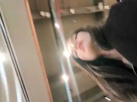 Snapshot of Sam_Sara chatting on March 30, 8:10 pm Sam Sara online show from March 30, 8:10 pm