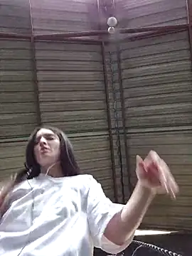 Snapshot of Sam_Sara chatting on March 31, 5:57 pm Sam Sara online show from March 31, 5:57 pm