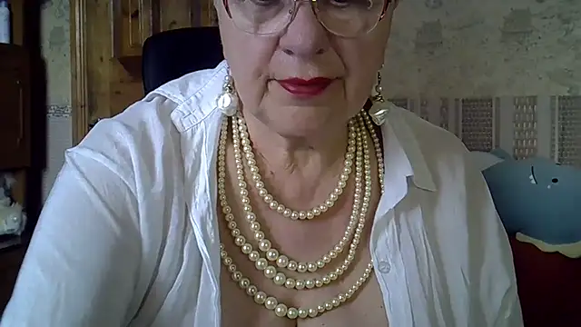 SweetCherry27 online show from May 18, 4:13 pm