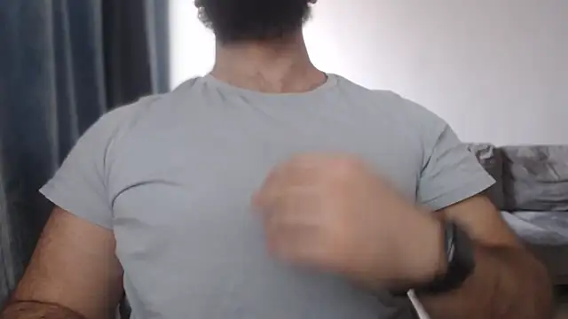 hugemachohandsome online show from November 18, 10:09 am